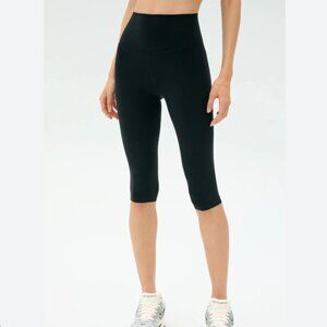 Splits59 Airweight High Waist 16" Capri Legging